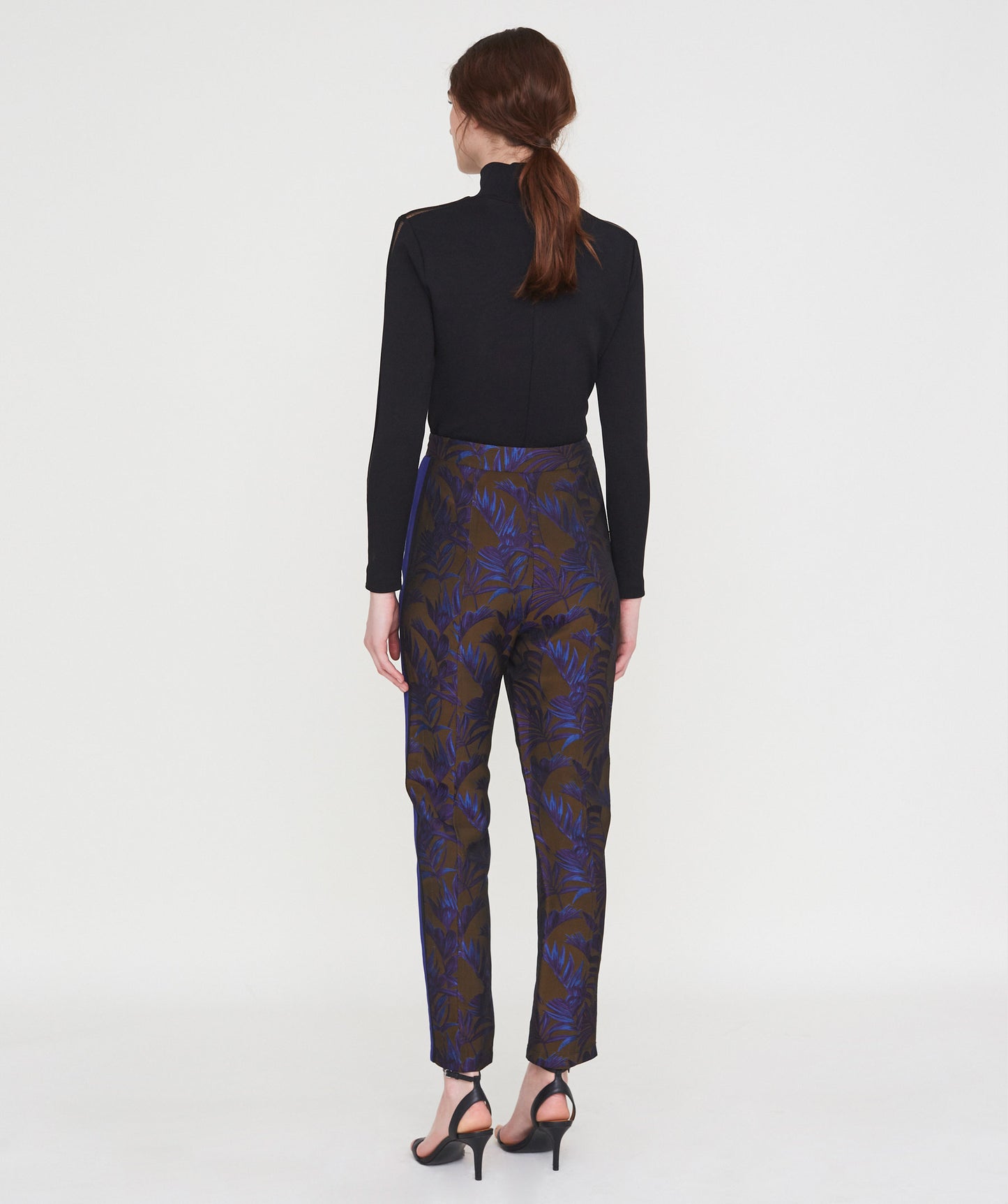 Outline London Womens The Maygrove Trousers in floral