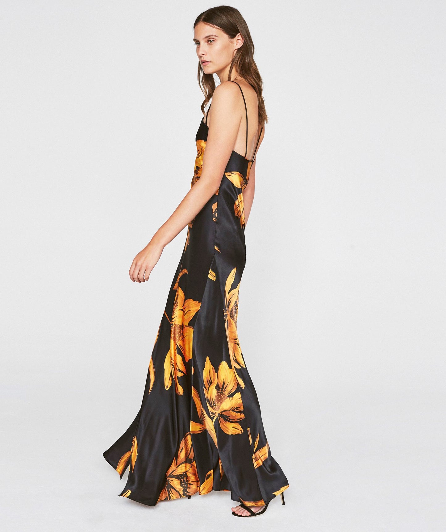 Outline London womens Central Maxi dress in Black&Amber